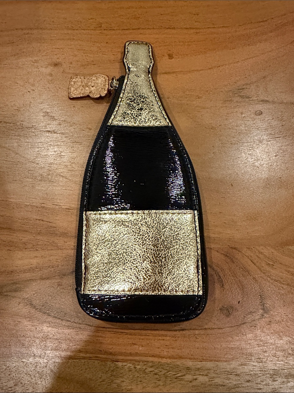 NWOT Kate Spade New York "Bubble Over" Champagne Bottle Coin Purse - Picture 2 of 4